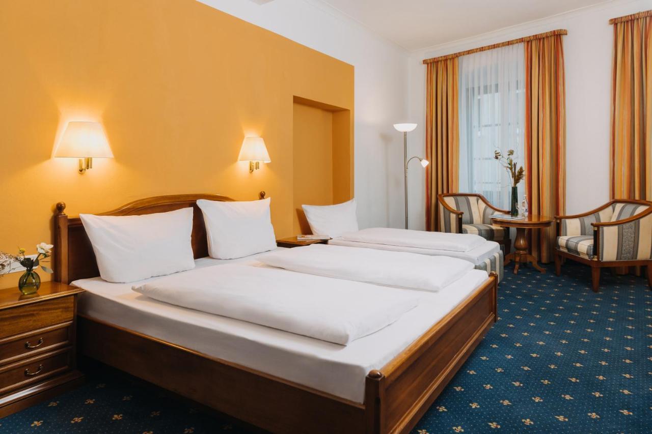 Altstadthotel Arch Regensburg Dış mekan fotoğraf